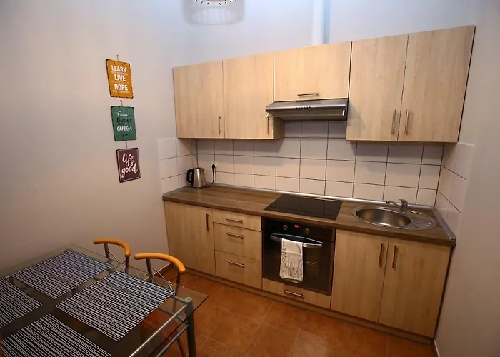Szabla Apartman *